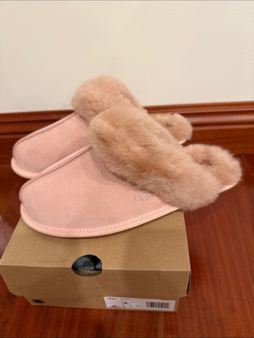 UGG Women's Scufette II Blush Shearling Mule Slippers 1106872
